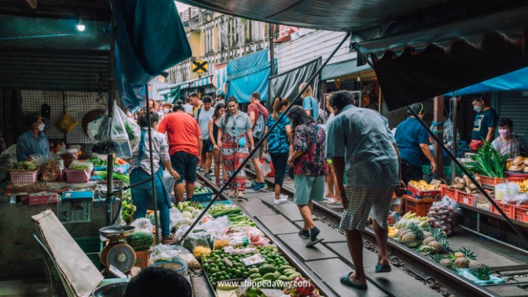 market onion